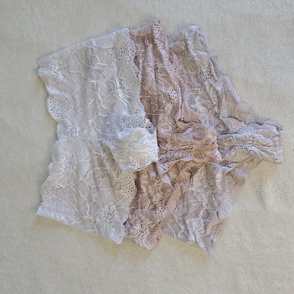 3 Pairs Lace Undies Pink & White